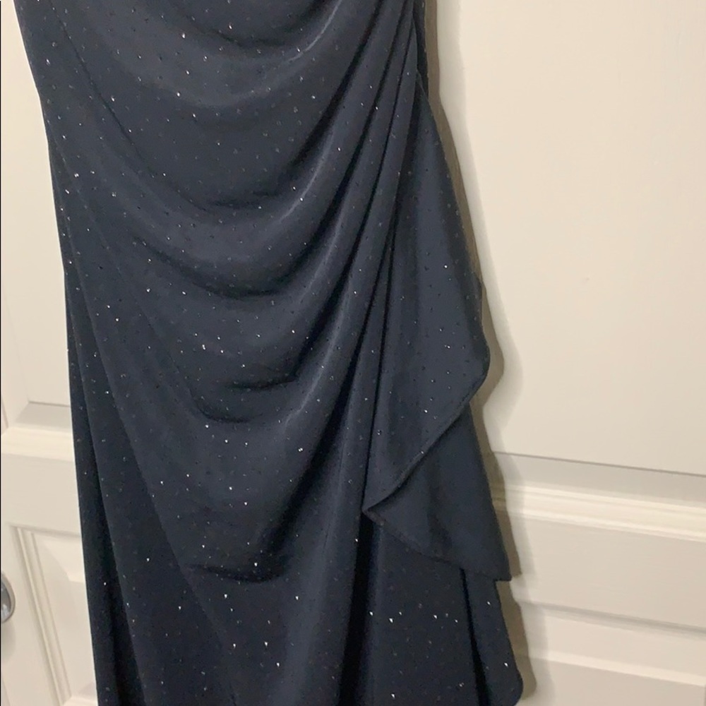 EVERYTHING MUST GO Black sparkly prom dress - Picture 5 of 6